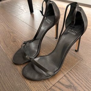 Stuart weitzman nudist